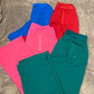🎉MAKE OFFER Bundle of 4 Healing Hands Yoga cargo scrub pants